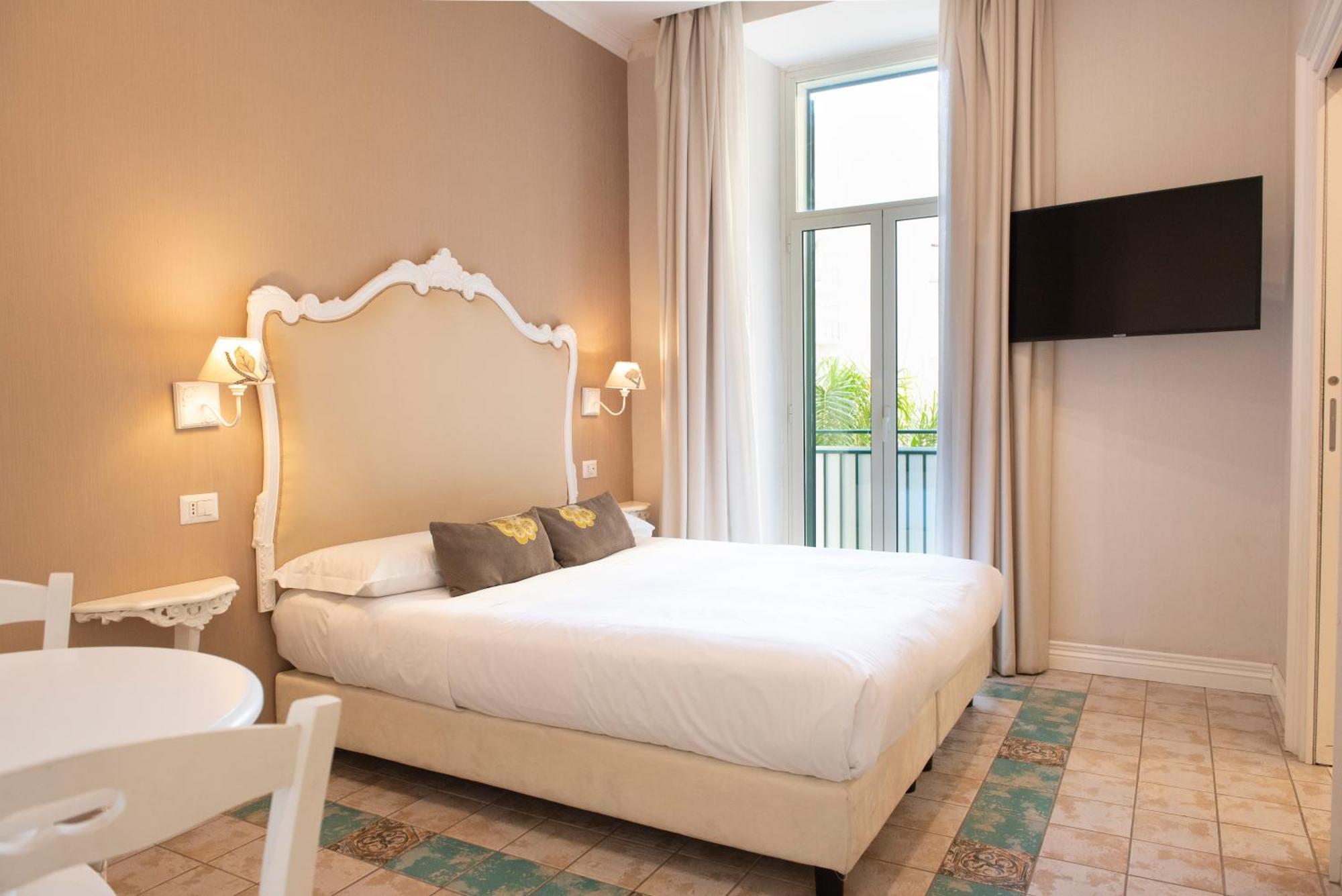 Certosa Suite Napoli Eksteriør billede