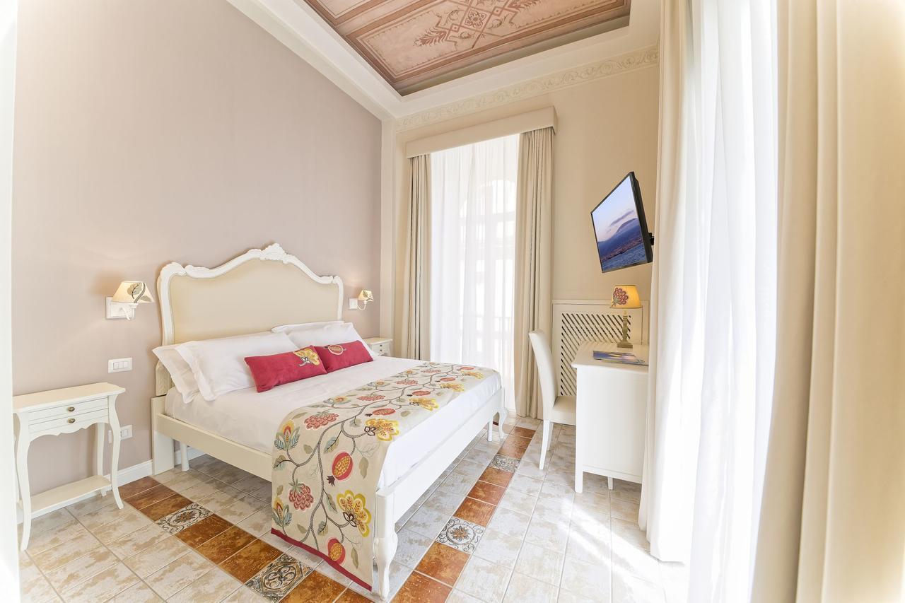 Certosa Suite Napoli Eksteriør billede